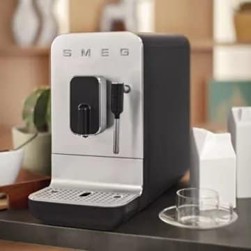 Expresso Broyeur SMEG BCC12BLMEU (automatique) – Image 10